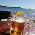 Mobilehome Elena Premium With Pool, Istria Daire