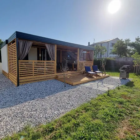 Mobilehome Elena Premium With Pool, Istria * 반졸레
