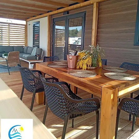 Mobilehome Elena Premium With Pool, Istria Apartment Banjole