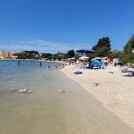 Apartment Mobilehome Elena Premium With Pool, Istria *