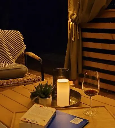 아파트 Mobilehome Elena Premium With Pool, Istria *
